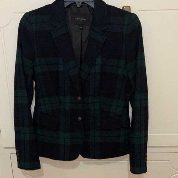 Banana Republic Dark Green and Black Plaid Tailored Blazer - Picture 10 of 10